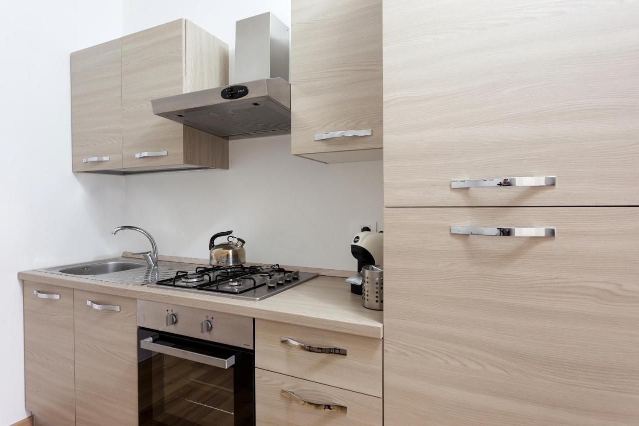 Centre Apartment Grotte Bianche كاتانيا المظهر الخارجي الصورة